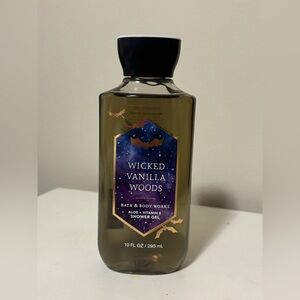 Bath & Body Works Wicked Vanilla Woods Body Wash - New